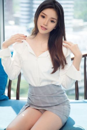 欧美黑白大战_1080在线视频播放
