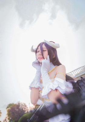 欧美化妆品哪个牌子好_4K迅雷电影在线